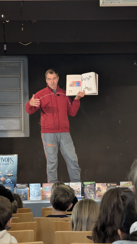 Pxl 20251014 090114084